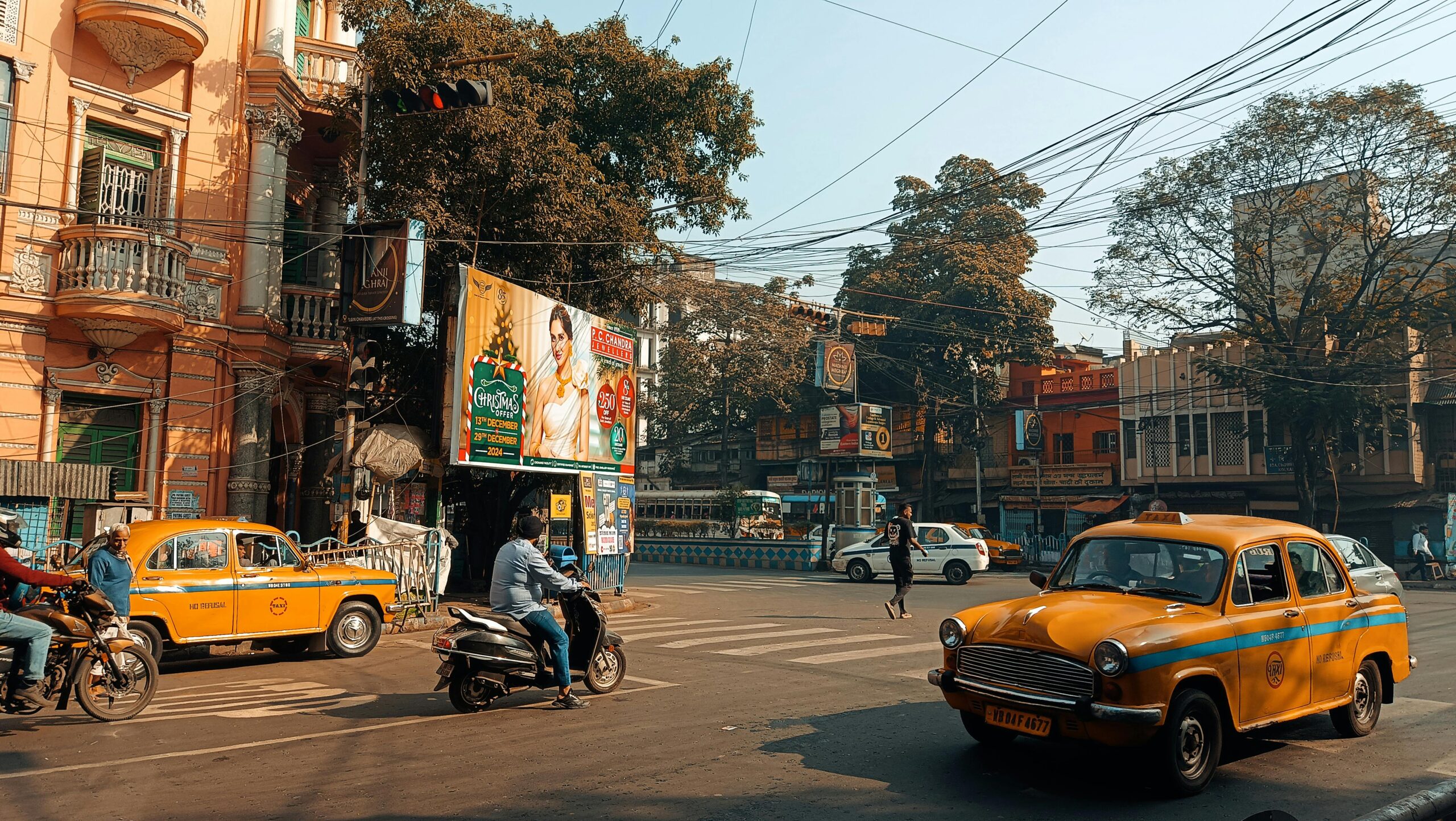 Every billboard tells a story — but is your ad being seen the way you planned?